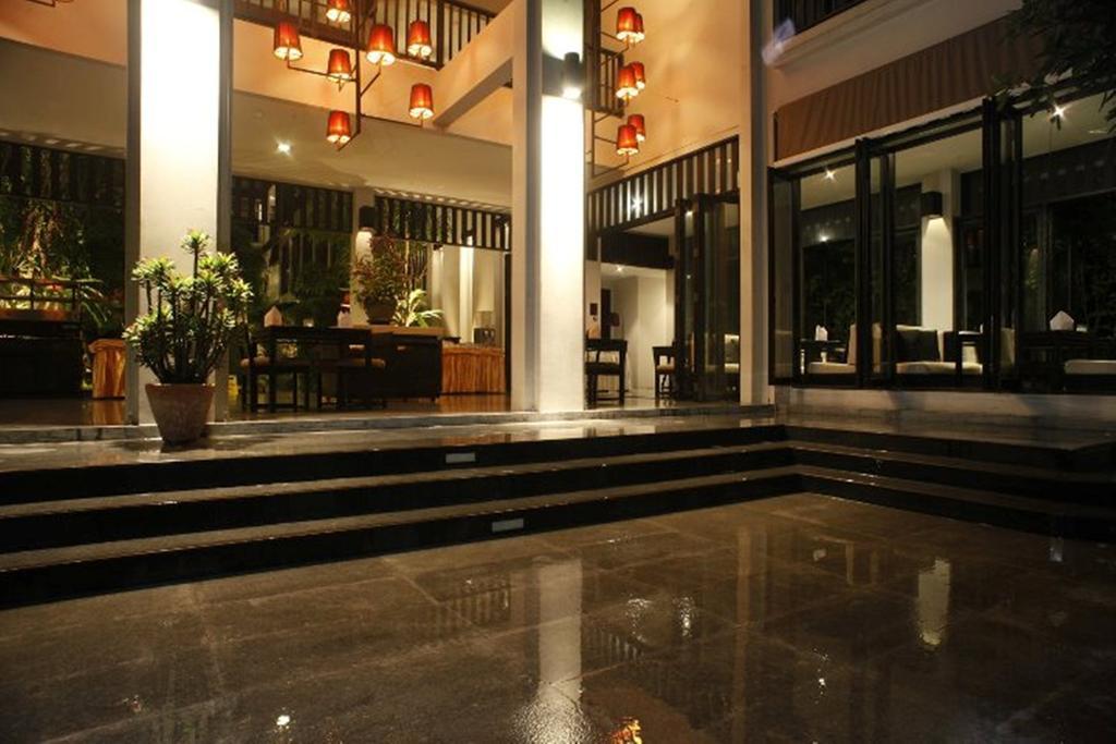 Aruntara Riverside Boutique Hotel -Sha Extra Plus Chiang Mai Bagian luar foto